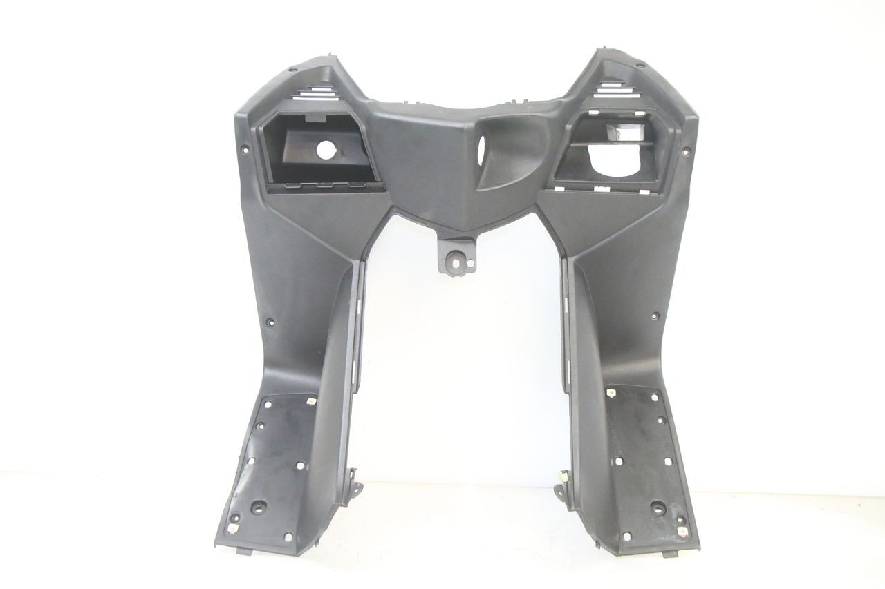INNER LEGSHIELD - PEUGEOT SATELIS 125 (2013 - 2018)