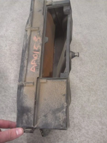 02 03 04 05 06 07 08 LIMPIADOR DE AIRE TIPO JAGUAR X 12131 Foto 3 de 4