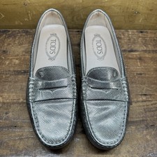 Tod  s Gommino Pewter Silver Driving Moccasins Penny Loafers Shoes EU 38 1/2 GUC