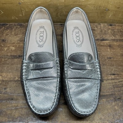 Tod s Gommino Pewter Silver Driving Moccasins Penny Loafers Shoes EU 38 1/2 GUC