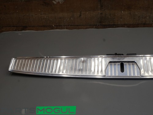 2009 MERCEDES E350 SW TRUNK LATCH COVER PANEL OEM - Picture 2 of 10