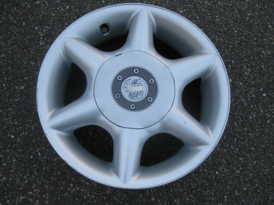 Fiat Rial Alufelge 5,5Jx13H2 4x98  ET18  KBA 43408 RS2-18  # 3590 - Bild 1 von 1
