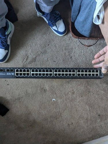 Blade Rackswitch G8000F 48-Port Gigabit 4xSFP Switch Dual PSU 446HC4 - Picture 3 of 5