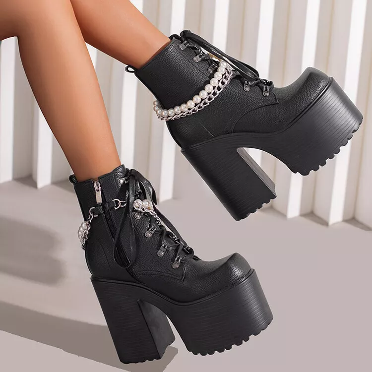 Graceland) Black Lace Up Heeled Biker Boot in Black | DEICHMANN