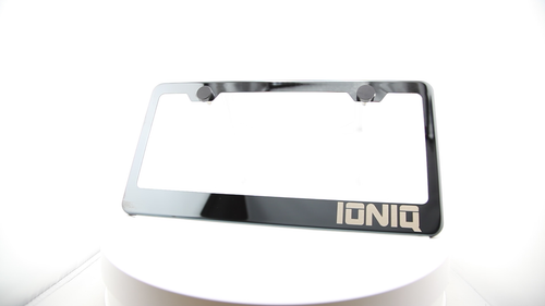 Pistola de titanio marco de placa de metal IONIQ tapa de tornillo de metal grabado con láser - Vídeo 1 de 1
