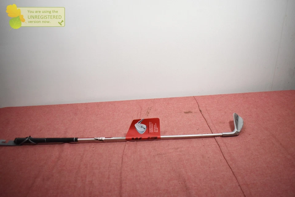 Wilson Junior Wedge Golf Club - Image 3 of 4