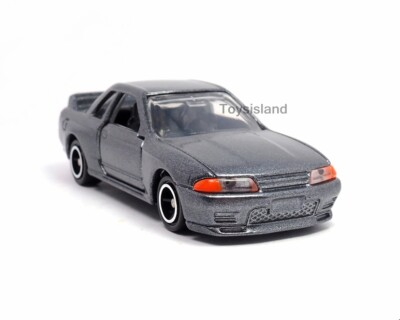 TOMICA NISSAN SKYLINE GT-R R32 ( BNR32 ) 1/59 TOMY NEW 20 Carbon