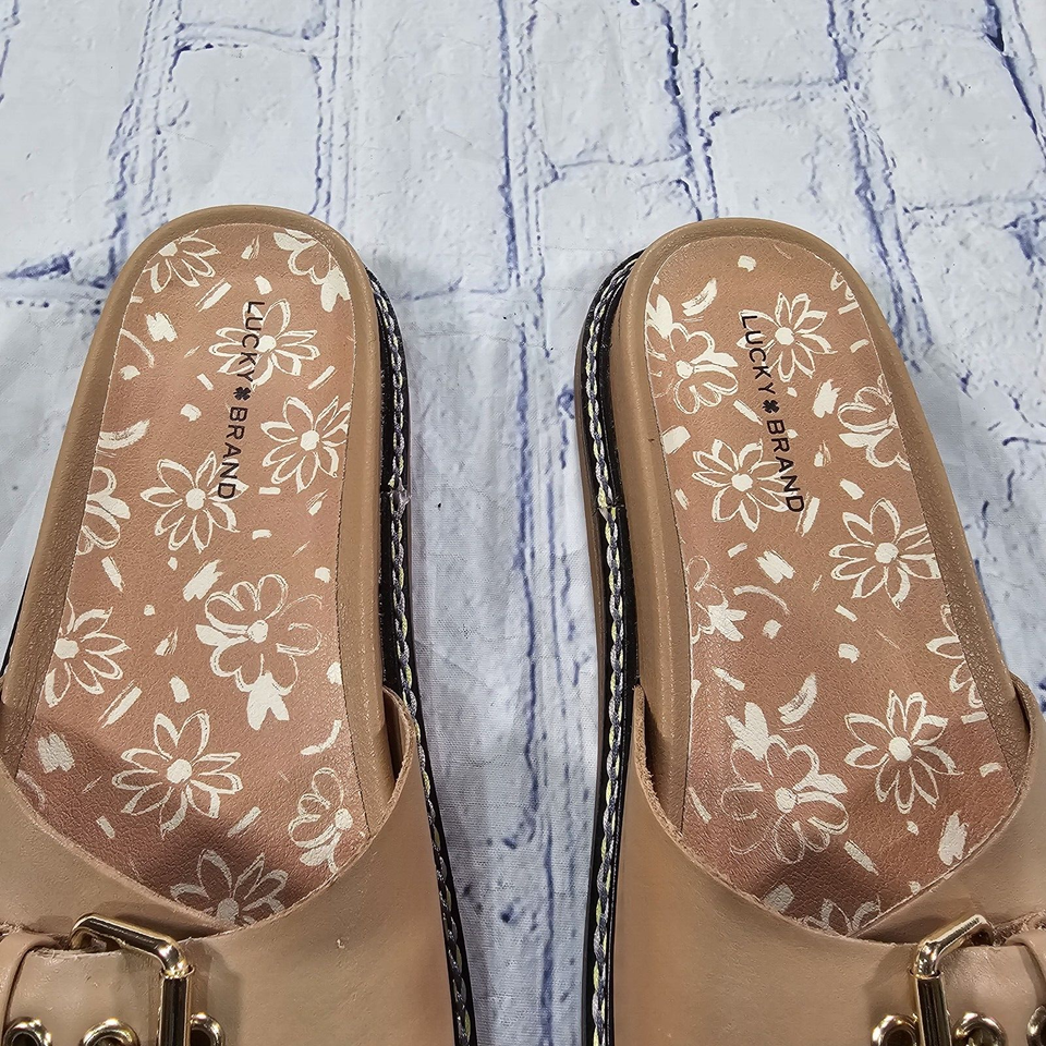 Lucky Brand WOMENS SIZE 7.5 Shoes Anelia Sandals Beige Leather Slip On