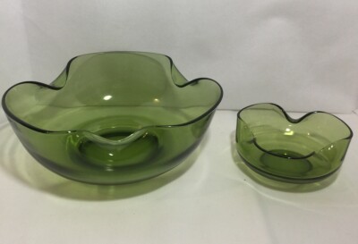 Anchor Hocking Mid Century Avocado Green Glass Salad Bowl (2) Big & Small