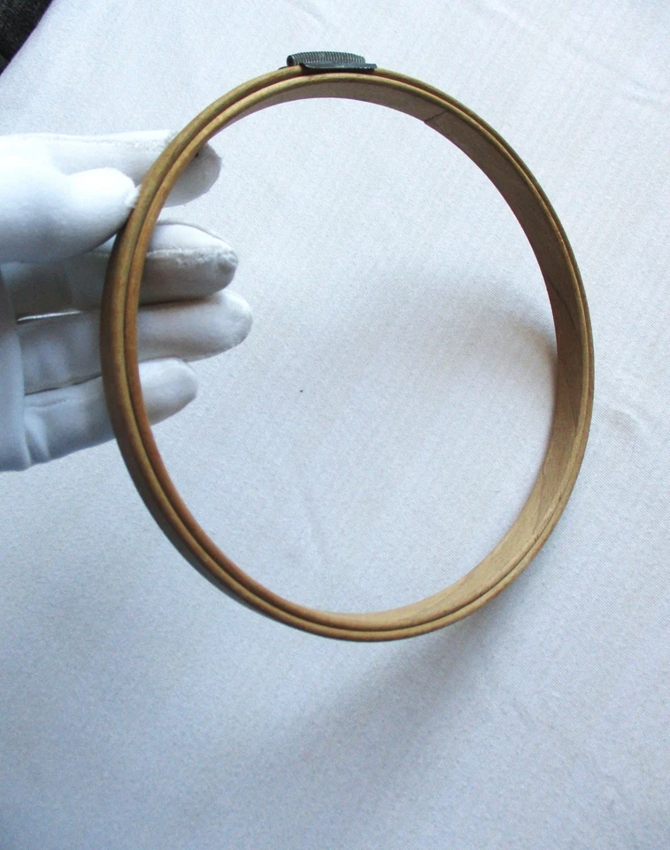 Vintage Gibbs Wood Wooden Embroidery Hoop 6" Spring Tension Felted - Image 2 of 4