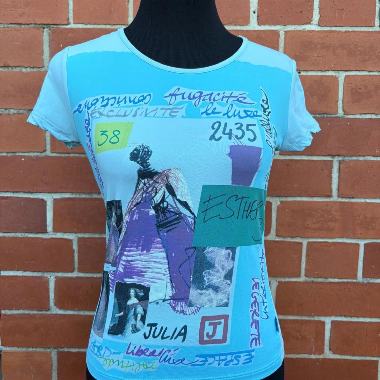 Ultra-Rare Vintage Y2K 'Jeans de Christian Lacroix' Graphic Tee