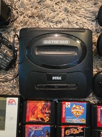 Sega Genesis Console Bundle 2 OEM Controllers 10 Games Sonic 2 Tested