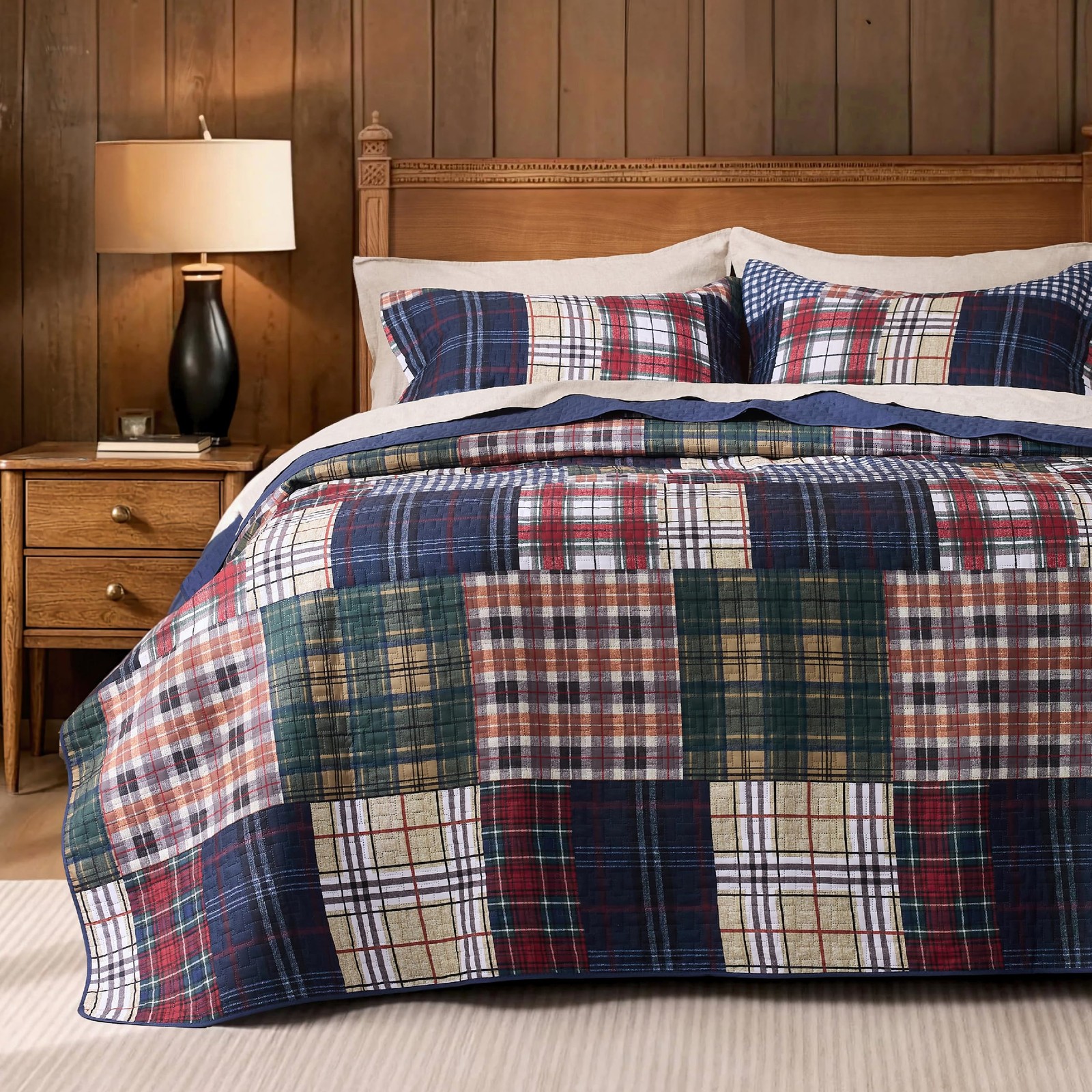 Patchwork Queen Quilt Bedding Set, Plaid Lightweight Reversi