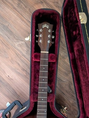 ギルド　アコースティックギター　Ｄ125 Guild D-125 Nat Dreadnought All Mahogany Acoustic Guitar with Hard
