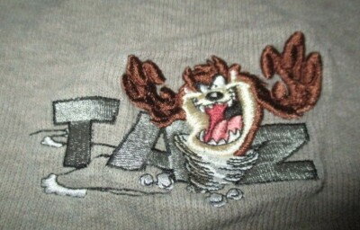 1992 Looney Tunes WILE E. COYOTE / ROAD RUNNER Embroidered (LG