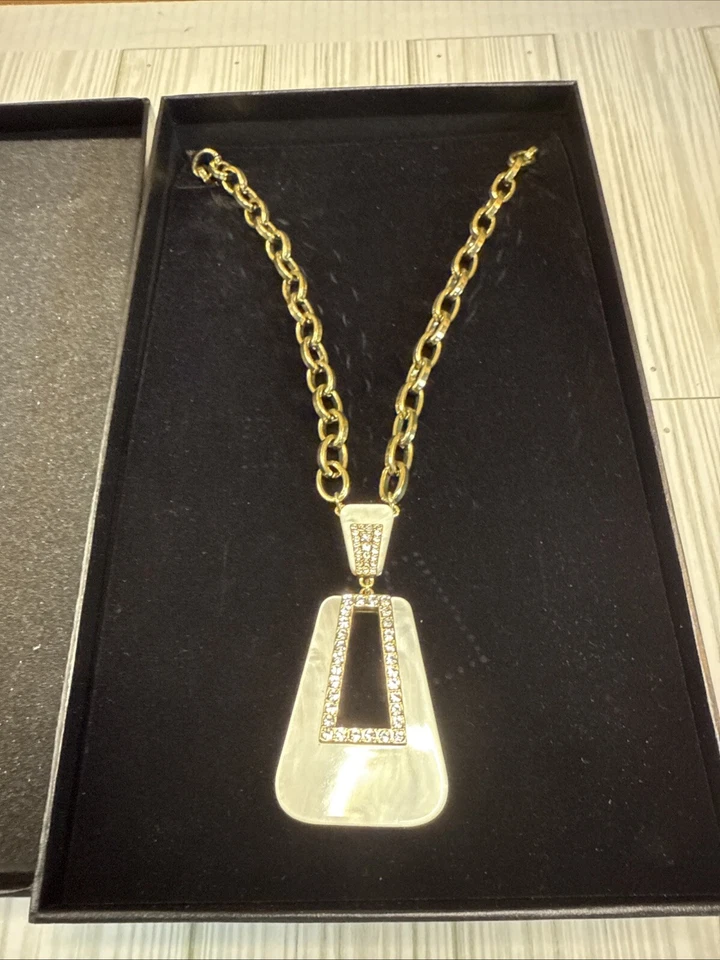 "Collar Heidi Daus To The Hamptons con gota de amor marfil madreperla aspecto 34""" Foto 2 de 4