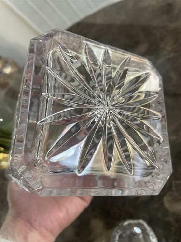 Tiffany & Co Signed Sybil Pattern Diamond Fan Cut Crystal LIQUOR Decanter MINT - Picture 6 of 6