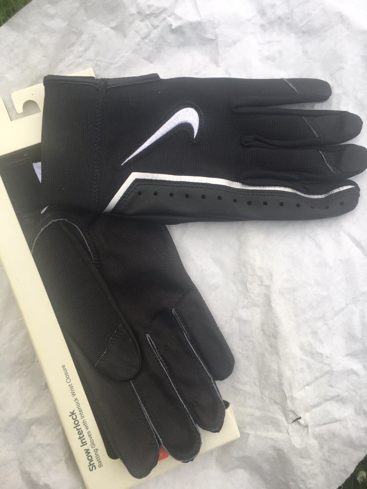 Men's Nike Leather Gloves EXCLUSIVE!!! HARD TO FIND...RARE...Sizes L/XL