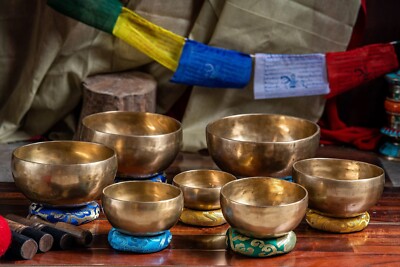 Tibetan Handmade Singing Bowl Set of 7 -Meditation Chakra Himalayan ...