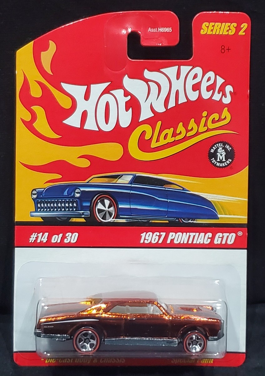 ミニカー Hot Wheels Classics 1967 PONTIAC GTO Amazon.com: hot wheels classics series 2 1967 pontiac gto