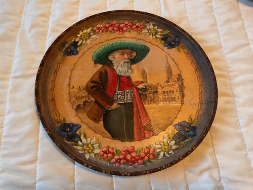 VINTAGE AUSTRIAN 10" HAND PAINTED WOODEN PLATES LOT OF (3) - MARKED ON BACK - Picture 10 of 17