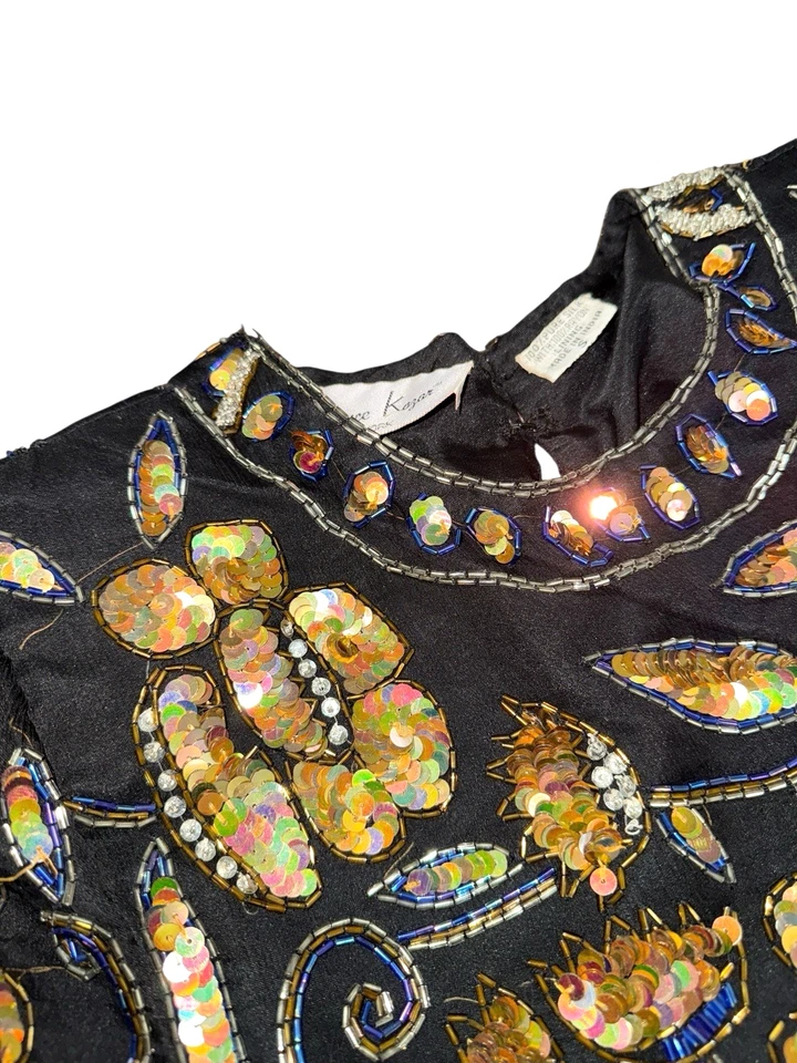 Top de Colección Laurence Kazar MUJER PEQUEÑO USADO Negro/Dorado Seda Cuentas a Mano/Lentejuelas Foto 4 de 4