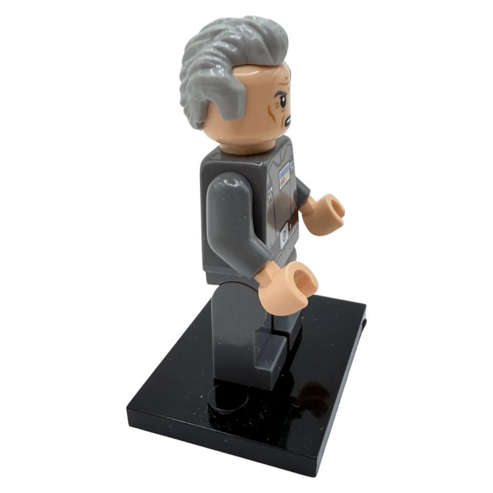 LEGO® Star Wars™ Grand Moff Tarkin Minifigur 75419 Todesstern Imperial Officer - Bild 2 von 4