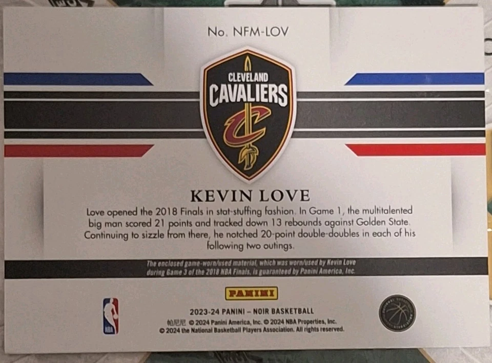 Camiseta deportiva usada Panini Noir Kevin Love NBA 2018 Finales 2023-24/47 Foto 2 de 2