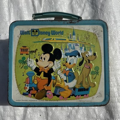Rare  ''WALT DISNEY'' World advertising tin lunch box made in USA. GREAT CONDITION