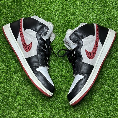 Nike Air Jordan 1 Retro High OG Phat White Red Black Toe Bred 2012