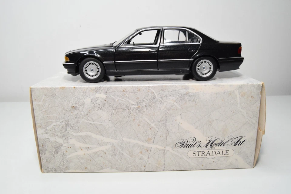 A100 1:24 MINICHAMPS BMW 740i 740 i NOIR NMIB - Photo 2/4