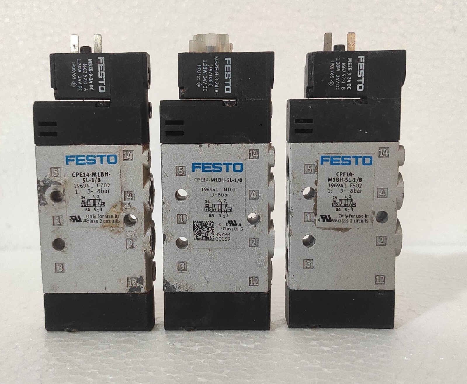 Elettrovalvola Festo Nuova   Modello CPE14 M1BH 3OL QS 8, Codice 196892, Per Sistemi Pneumatici Componente Automazione 196892