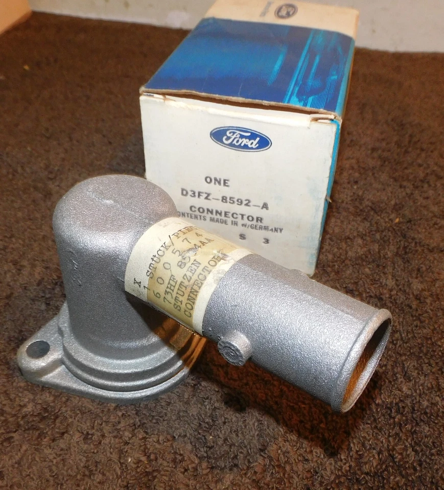 Ford Pinto Bobcat 1973 1974 nuevo 2,0 L termostato carcasa conector de salida de agua Foto 2 de 4