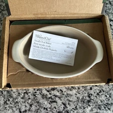 Pampered Chef Small Oval Baker Dish Stoneware, New Traditions, Model 1316