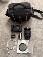 Fujifilm XH2S Bundle (Camera, 16-55mm Lens, ND Filter, Flash, Carrying Bag)