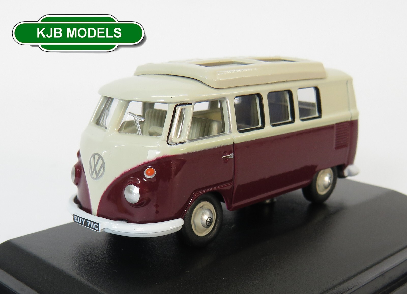 OO Gauge Oxford Diecast 1:76 76VWS010 VW T1 Camper Titan Red/Beige Grey