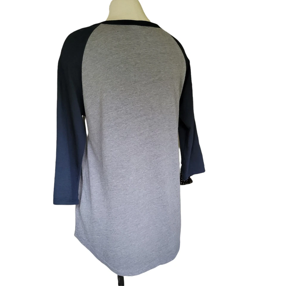 Alternativa Talla L Mujer Manga 3/4 Gris Azul "Cara de Bruja en Descanso" Halloween Foto 4 de 4