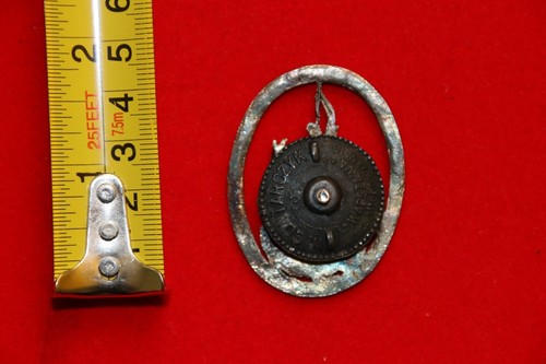 GOOD QUALITY COPY WW2 POLISH POLAND 1ST DRAGOON REGIMENT BREAST BADGE - Picture 2 of 2
