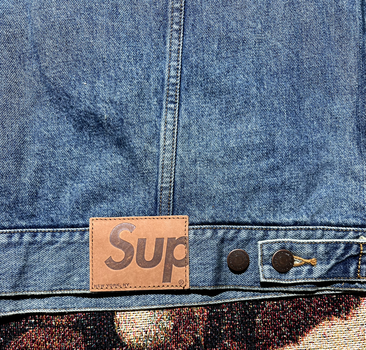 Supreme Distressed Selvedge Trucker Jacket Washed Indigo Supreme Distressed Selvedge Trucker Jacket Washed Indigo