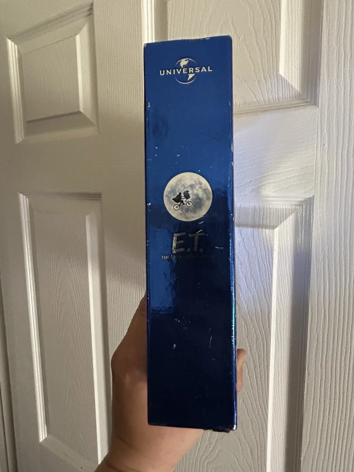 Collectible E.T. The Extra-Terrestrial Ultimate Gift Set Foto 4 de 4