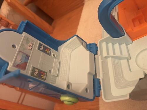 OCTONAUTS Gup W Rescue Reef Playset Accessories, Extra figures, No tank - Picture 24 of 24