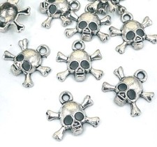 10 Skull Cross Bone Charms Antiqued Silver Pewter Skeleton Head Pendants 14mm