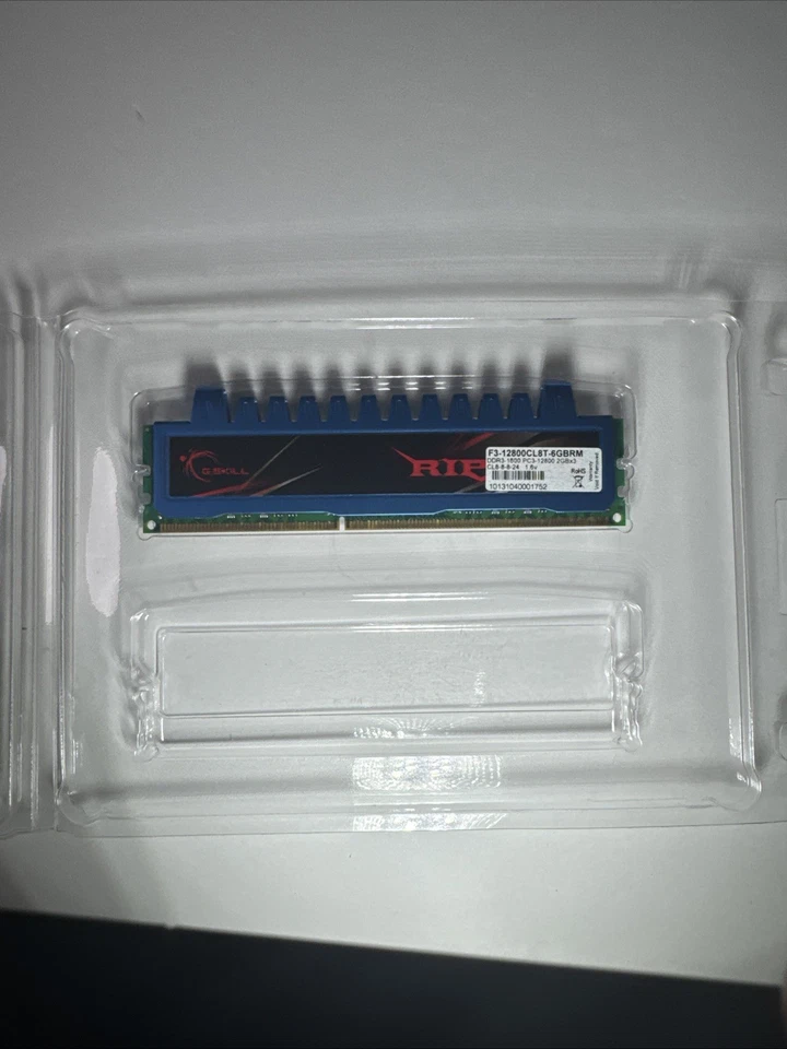 G. Skill Ripjaws 6GB (3 x 2GB) DDR3-1600 PC3-12800 Desktop RAM Memory - Image 3 of 4
