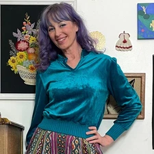 Vintage Emerald Green Velour Top, 1980s Gitano Split Neck Long Sleeve Shirt Sz M