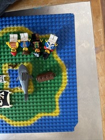 Lego 6270 Forbidden Island(90%+) 6260 Shipwreck Island (90%+) & 6237 (95%).