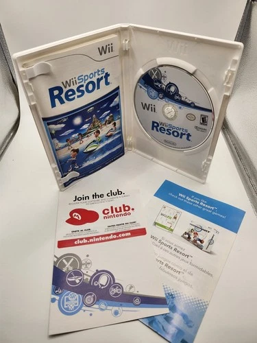 Wii Sports Resort (Nintendo Wii, 2009) Complete w/ Manual CIB