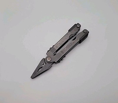 Gerber MP600Multiplier  Multi-Tool - Needle Nose Carbide Cutter Pliers