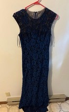 CARMEN MARC VALVO formal dress size small