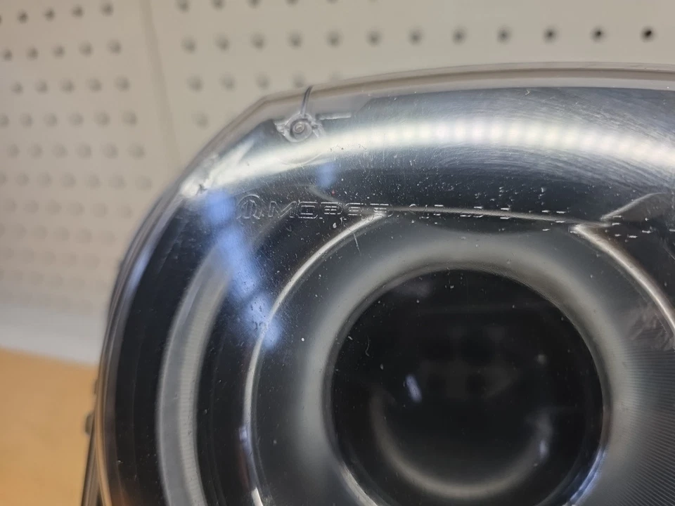 2015-2023 Dodge Challenger Headlight Right  Passenger OEM Halogen Headlamp 216E - Image 3 of 4