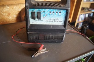 Caricabatteria auto 12v 6v